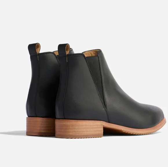 ๐ SALE ๐ NIB Nisolo Classic Chelsea Black Leather Ankle Boots - Picture 11 of 16